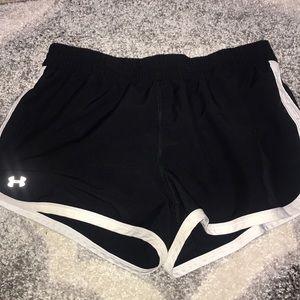 black under armour shorts